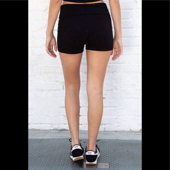 Brandy Melville black Priscilla shorts - Picture 3 of 5